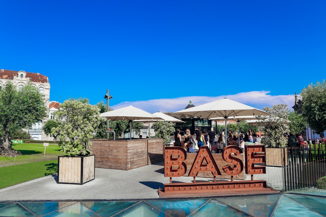 Base Network Launches 'Azul' Upgrade, Bolstering Ethereum L2 Ecosystem
